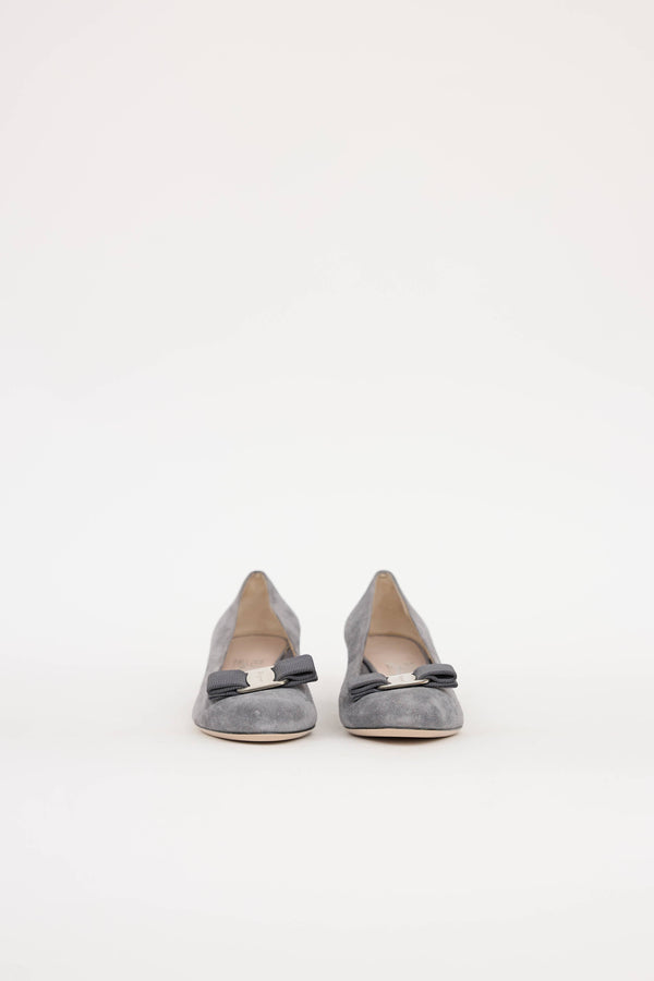 Suede Vera Pump