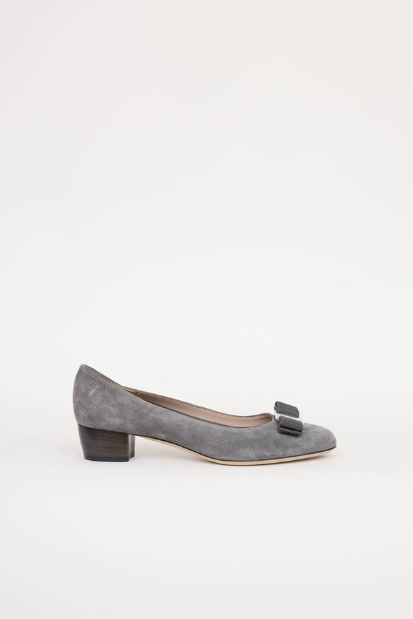 Suede Vera Pump