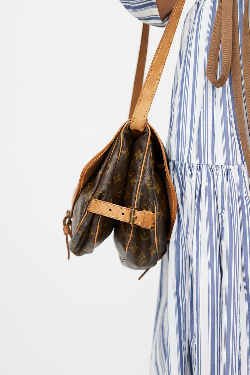 1989 Brown Monogram Saumur 25 Messenger Bag