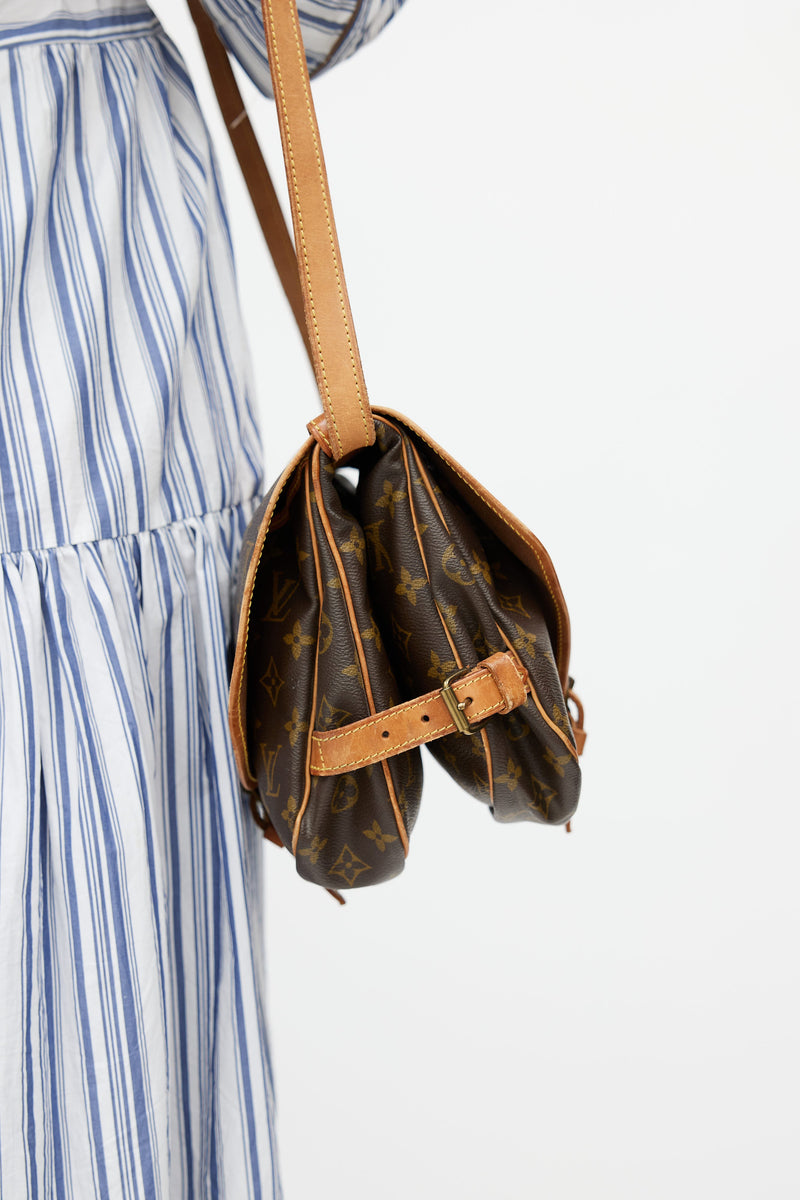 1989 Brown Monogram Saumur 25 Messenger Bag